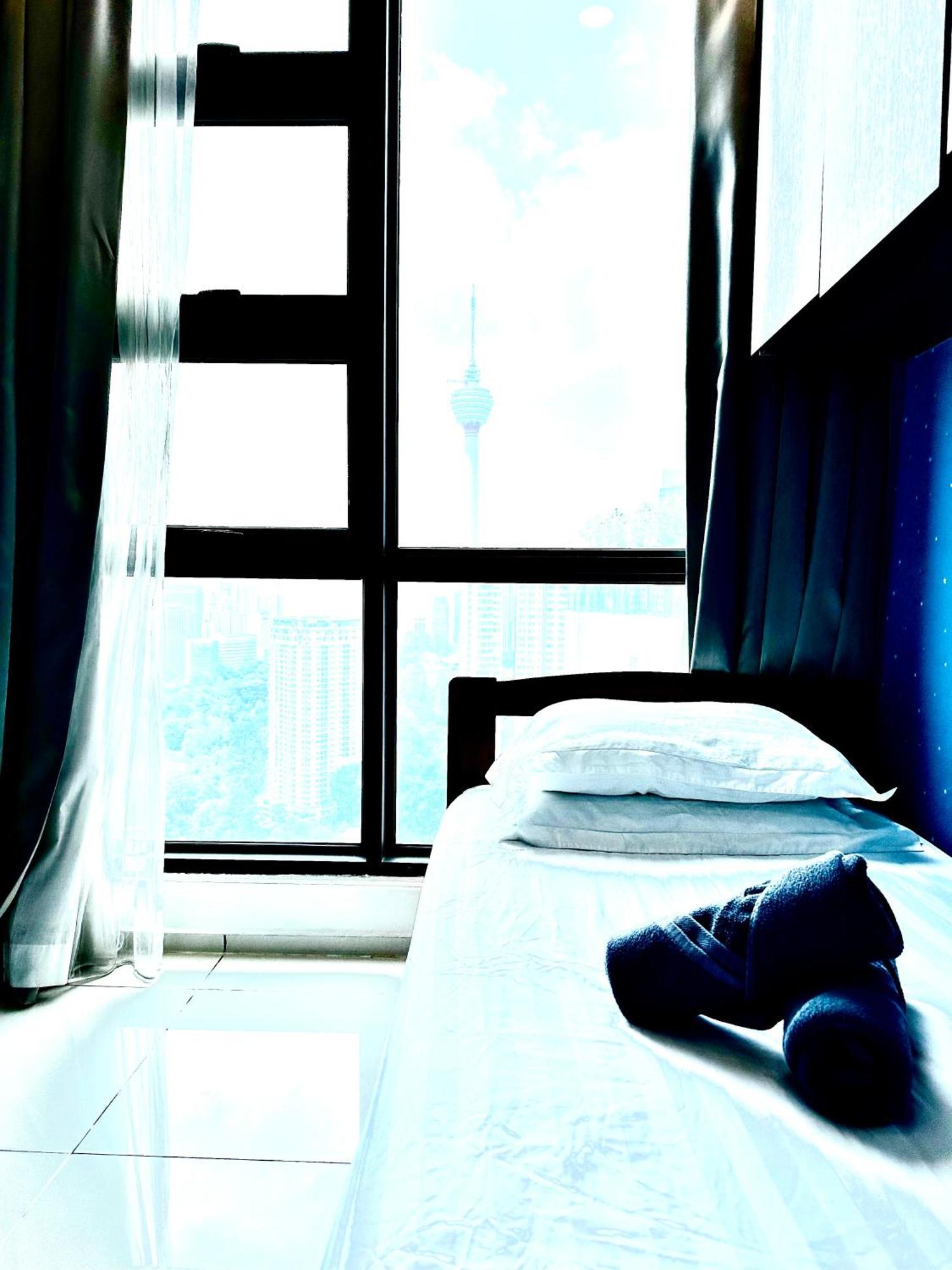 Weekly Promotion,The Robertson 2B At Bukit Bintang With Netflix Apartment Куала Лумпур Екстериор снимка